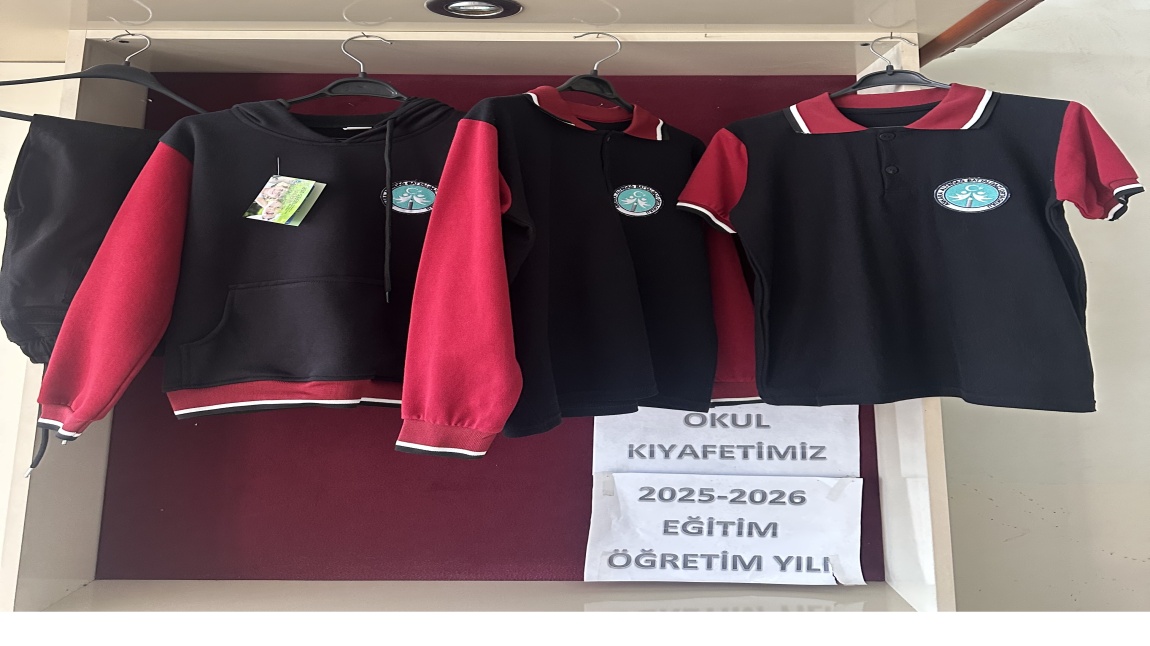 Yeni Okul Forma